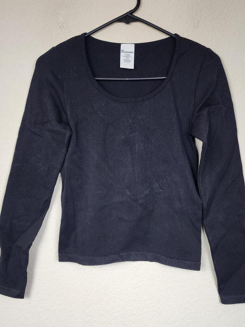 No Boundaries Black Long Sleeve Scoop Neck Top Size L